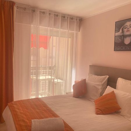 Magnifique 2 Pieces Palm Beach Bord Mer คานส์ ภายนอก รูปภาพ
