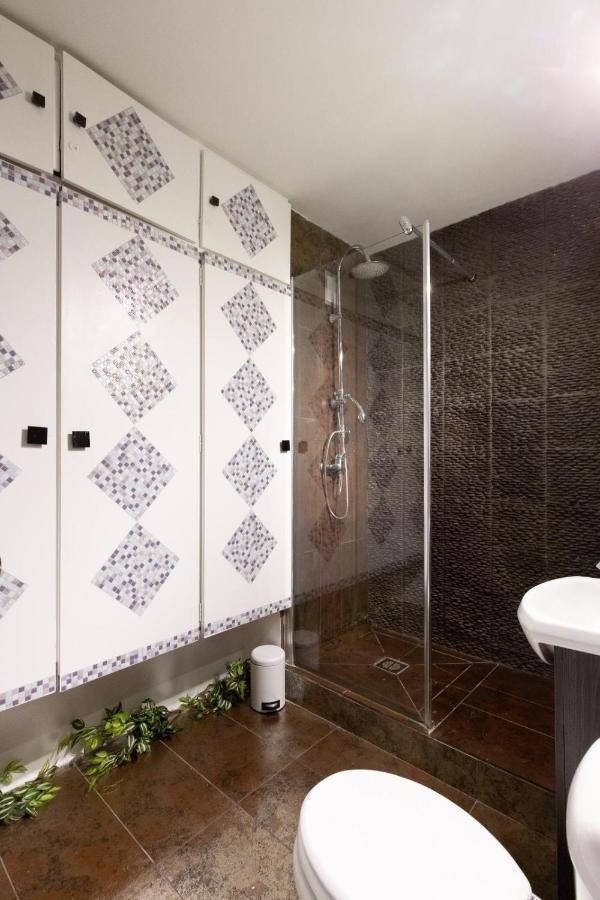 Magnifique 2 Pieces Palm Beach Bord Mer คานส์ ภายนอก รูปภาพ