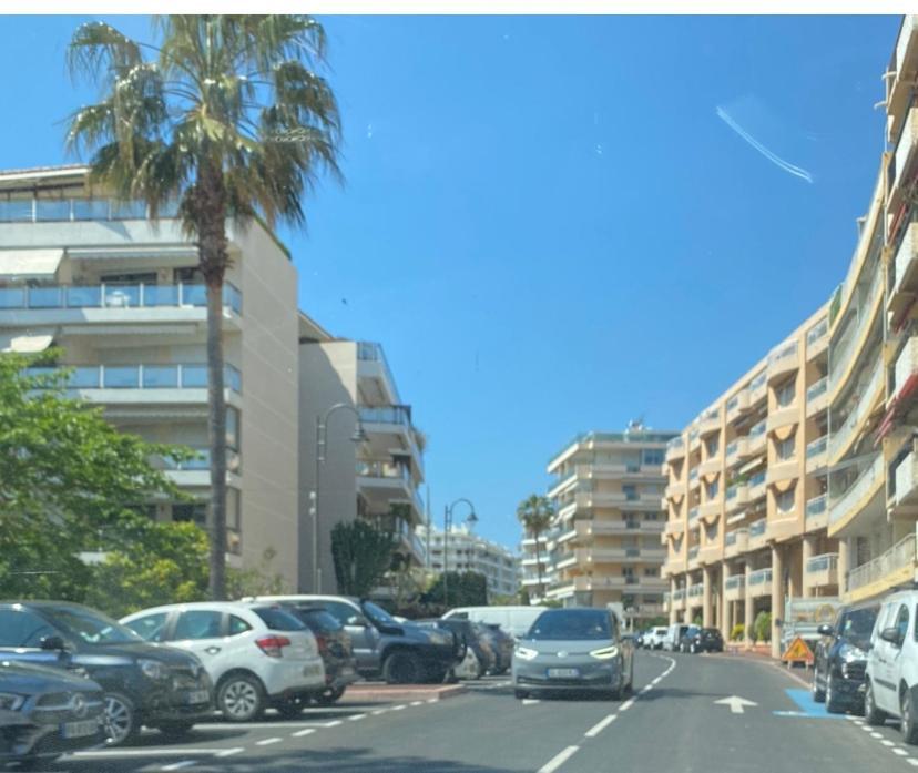 Magnifique 2 Pieces Palm Beach Bord Mer คานส์ ภายนอก รูปภาพ